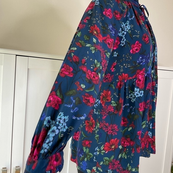 Hatch Maternity Floral Ruffled Top Navy and Red - Picture 6 of 13